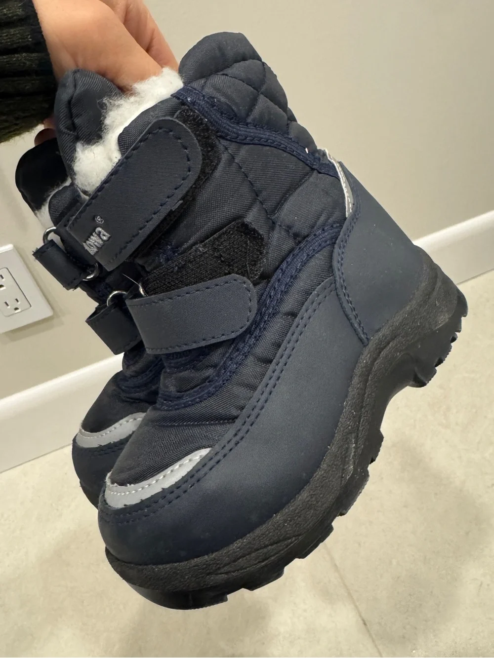 N/A kids winter